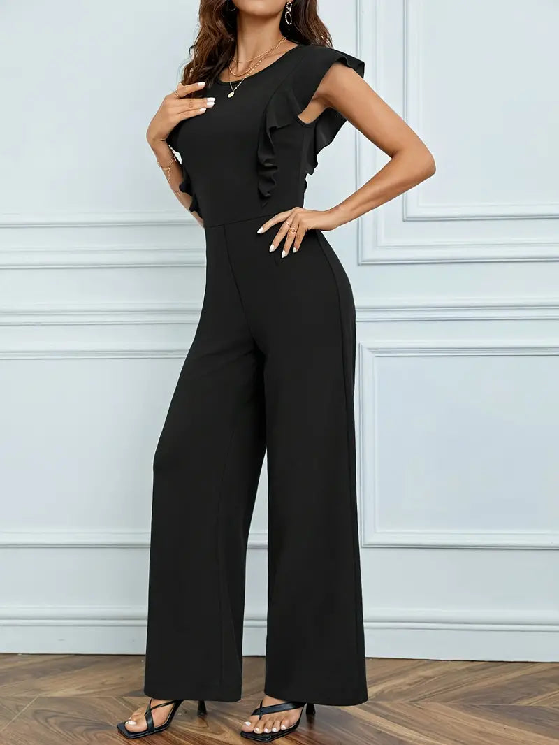 Klassieke jumpsuit met ruchesafwerking op de schouders en de romp