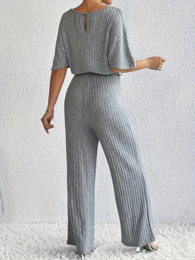 Comfortabele stoffen jumpsuit met V-hals en losse mouwen