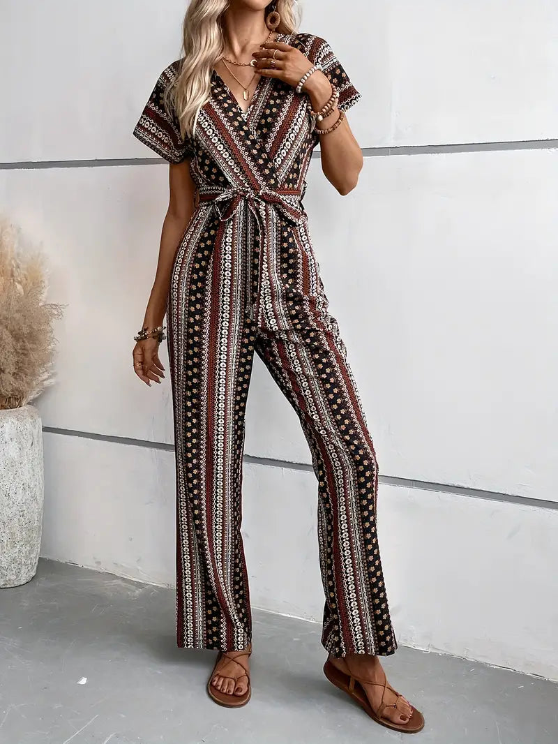 Jumpsuit met V-hals, tailleband, korte mouwen en all-over abstract design